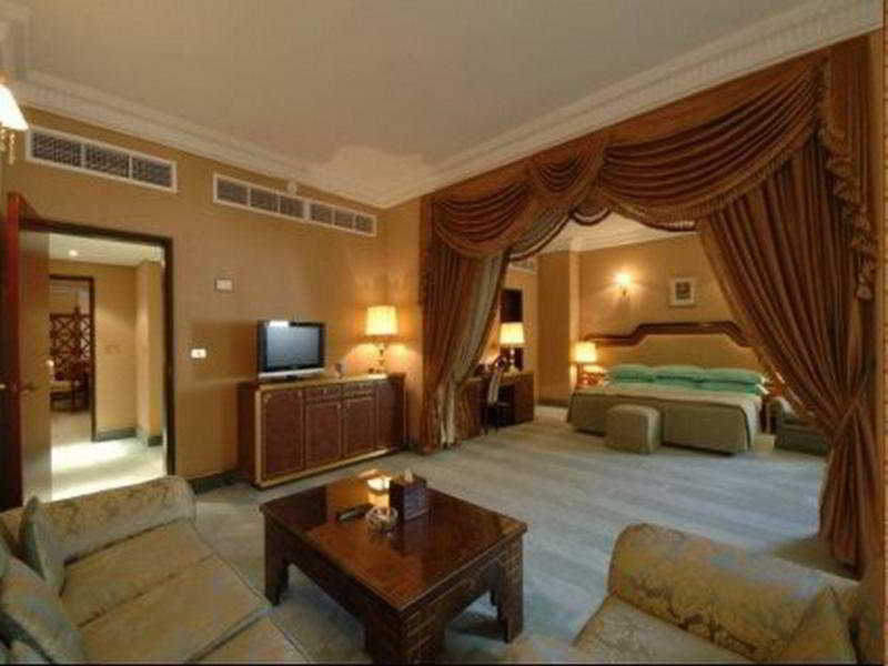 โรงแรมอัลโชฮาดา Mecca ภายนอก รูปภาพ Suite
